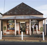 Tenterfield Saddler - Accommodation in Brisbane