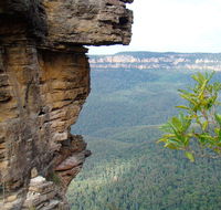 Three Sisters - Honeymoon Bridge - Accommodation in Brisbane