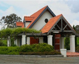 Travertine Wines - Accommodation in Brisbane 0