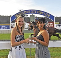 Shoalhaven City Turf Club - Accommodation in Brisbane