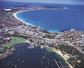 Cronulla Beach - Accommodation in Brisbane 0