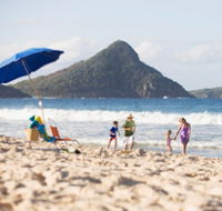Fingal Bay Beach - Accommodation in Brisbane