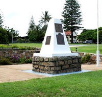 Dunwich War Memorial - Accommodation in Brisbane