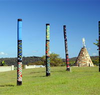 Maclean Tartan Power Poles - Accommodation in Brisbane