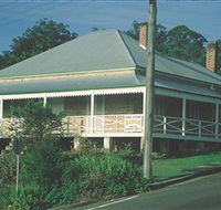 Maclean Stone Cottage and Bicentennial Museum - Accommodation in Brisbane