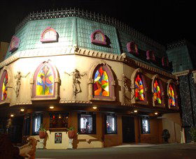 Draculas Cabaret Restaurant - Accommodation in Brisbane 0