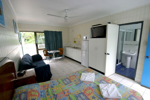 Tropical Palms Inn - Accommodation in Brisbane 0