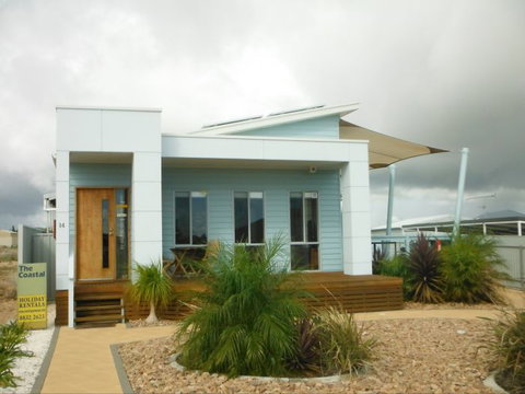 The Coastal - Accommodation in Brisbane 0