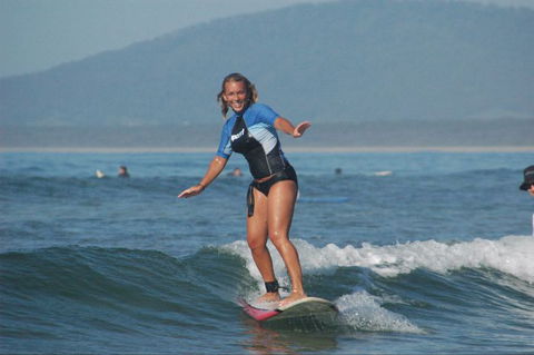 Surf Camp Australia - Accommodation in Brisbane 2