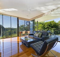 Glass On Glasshouse - Accommodation in Brisbane