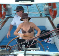 Adventure Cruise Day Tour - Southern Cross - Accommodation in Brisbane
