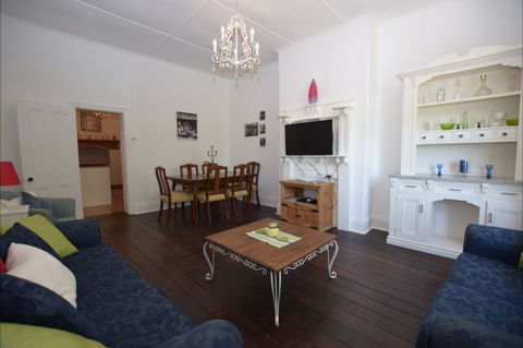 The Provincial - Accommodation in Brisbane 0