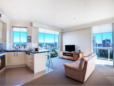 Pacific Views Resort - Accommodation in Brisbane 3