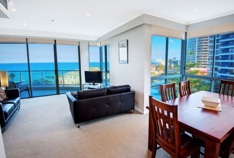 Pacific Views Resort - Accommodation in Brisbane 7