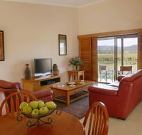 Nightingale Wines Luxury Villas - Accommodation in Brisbane