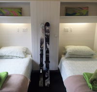 Elk At Falls - Accommodation in Brisbane