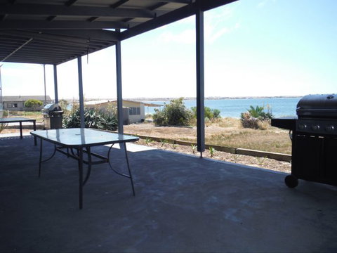 Number 99A - Accommodation in Brisbane 3