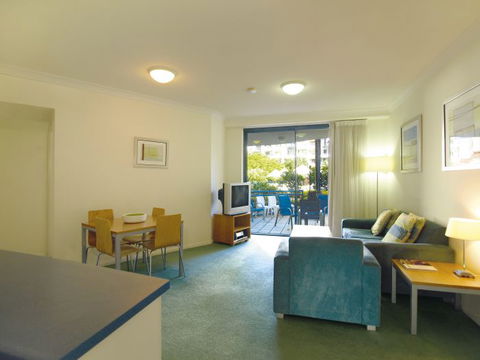 Oaks Calypso Plaza - Accommodation in Brisbane 3