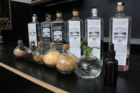 Wine Compass - Accommodation in Brisbane 4