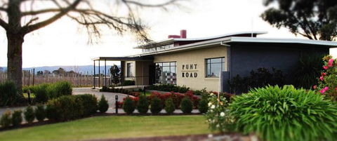 Yarra Valley - Wineries & Gin Distillery Tour - Accommodation in Brisbane 1
