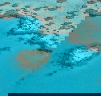 Reef and Island Scenic Flight from Airlie Beach - Accommodation in Brisbane