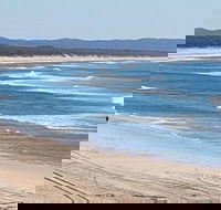 Beach Fishing - Accommodation in Brisbane