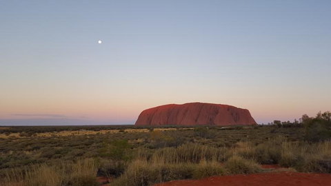 Uluru (Ayers Rock) Sunset With Outback Barbecue Dinner And Star Tour - Accommodation in Brisbane 2