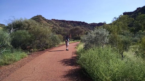 3-Day Tour From Uluru (Ayers Rock) To Alice Springs Via Kings Canyon - Accommodation in Brisbane 4