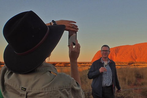 Small Group Uluru Sunset Viewing Tour - Accommodation in Brisbane 3