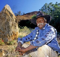 Cave Hill Aboriginal Cultural Experience from Ayers Rock - Accommodation in Brisbane