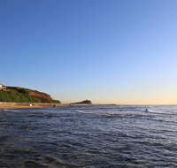 Nobbys Beach - Accommodation in Brisbane