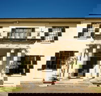 Wivenhoe House - Accommodation in Brisbane
