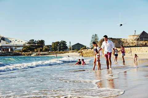 A Day In Fremantle - Accommodation in Brisbane 2