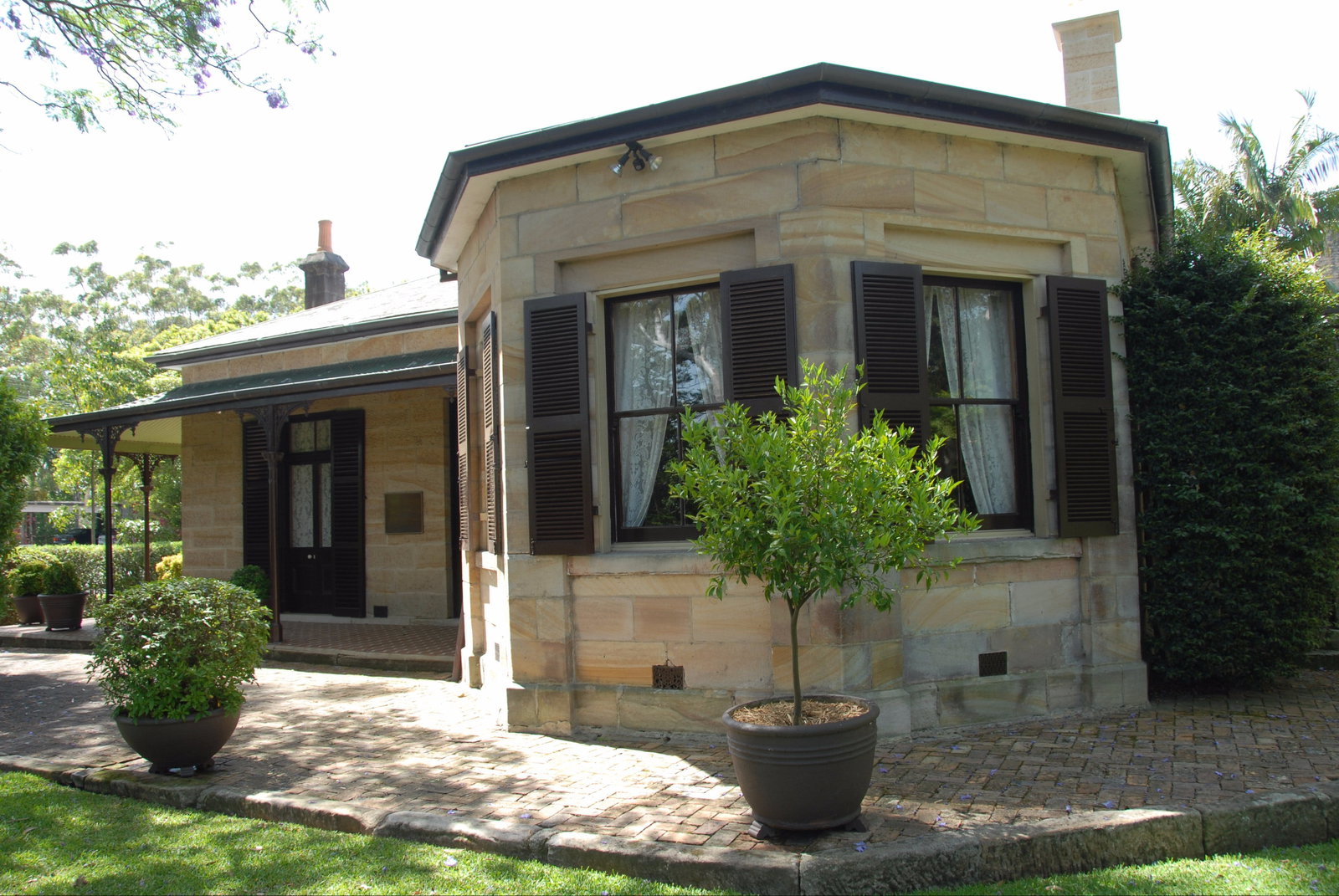 Lane Cove NSW Accommodation in Brisbane
