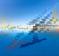 Scarborough Beach Pool - Accommodation in Brisbane