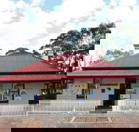 Dredge's Cottage - Accommodation in Brisbane