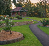 Macarthur Park - Accommodation in Brisbane