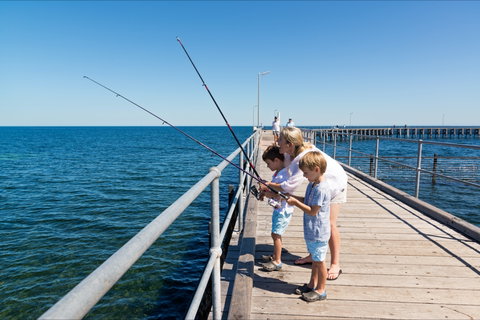 Moonta Bay Jetty - Accommodation in Brisbane 1