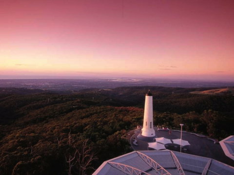 Mount Lofty Summit - Accommodation in Brisbane 1
