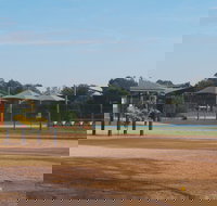 Howlong Swimming Pool - Accommodation in Brisbane