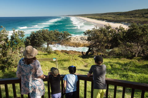 North Stradbroke Island (Minjerribah) - Accommodation in Brisbane 2