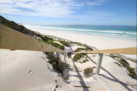 Coffin Bay National Park - Accommodation in Brisbane 0
