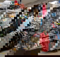 Seaside Seconds - Accommodation in Brisbane