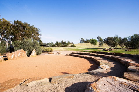 Wiradjuri Amphitheatre - Accommodation in Brisbane 0
