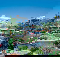 The Whaling Wall - Accommodation in Brisbane