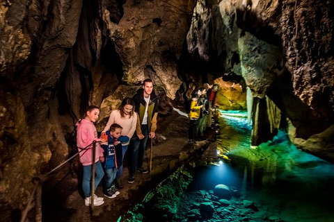 Jenolan Caves: Imperial Cave Tour - Accommodation in Brisbane 0