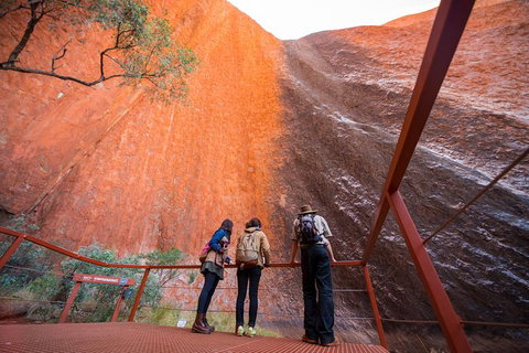 Uluru Sacred Sites Tour - Accommodation in Brisbane 0