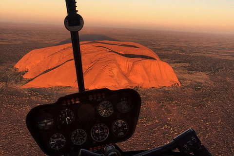 Helicopter Scenic: Uluru Rock Blast - Accommodation in Brisbane 2