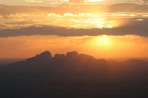 Helicopter Scenic: Extended Uluru & Kata Tjuta - Accommodation in Brisbane 3