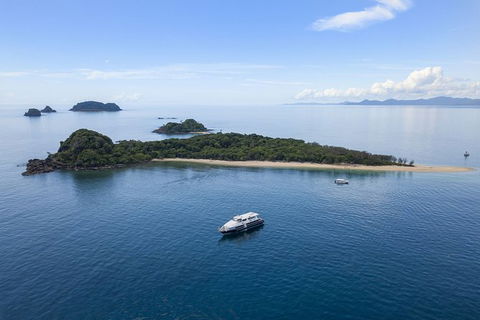 Full-Day Cruise Tour To Frankland Islands Great Barrier Reef - Accommodation in Brisbane 11